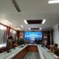 PT. Pupuk Kaltim menyerahkan bantuan Sapi Qurban melalui Wakil Bupati Kabupaten Fakfak Drs. Donatus Nimbitkendik, M.T.