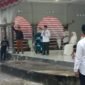Bupati Fakfak Samaun Dahlan melepas pawai tarhib Ramadhan 1447 H. 